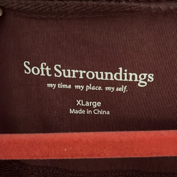 Soft surrounds sweatshirt - Picture 2 of 4